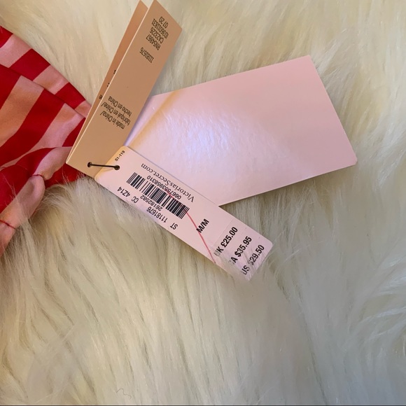 Victoria’s Secret Striped Slippers NWT 7-8 Medium - Picture 9 of 9